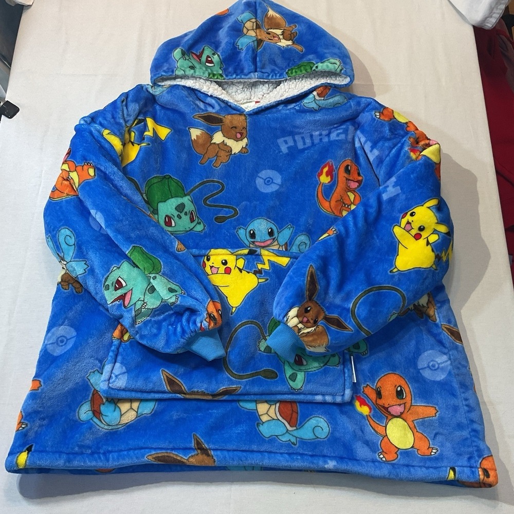Pokémon Oodie Kids Wearable Blanket Hoodie Size 4-13 Eevee Pikachu Charmander